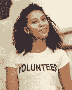 A woman in white shirt with the word " volunteer ".